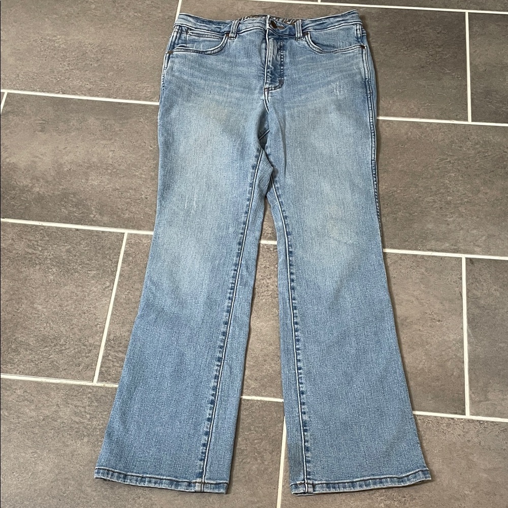 Wrangler Retro High Rise Slim Boot size 30X31